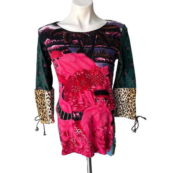 Custo Barcelona Tops - Vintage CUSTO BARCELONA Artistic Psychedelic
Print Velvet Top, Sz L (runs small)